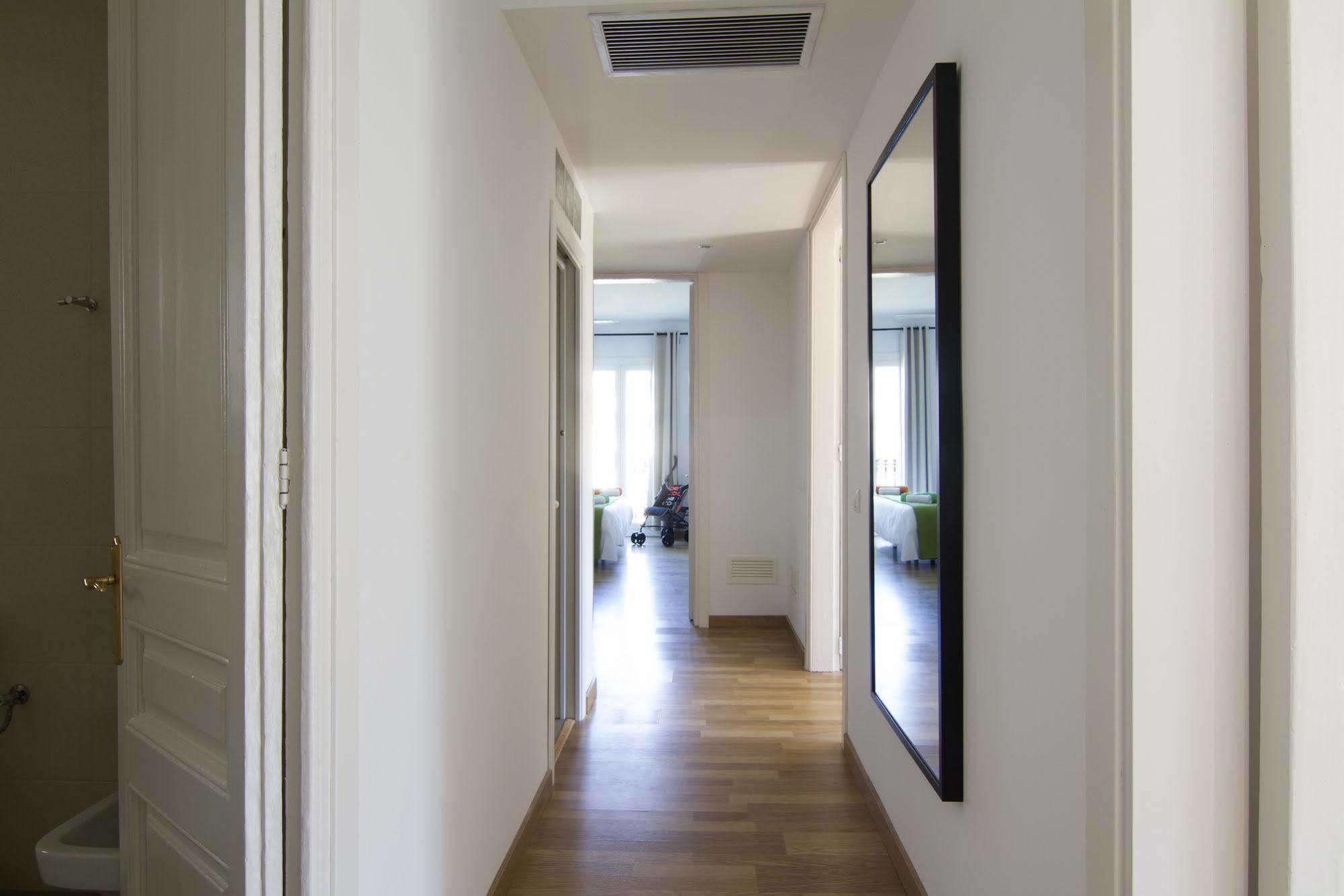Stay Together Barcelona Apartments Exterior photo