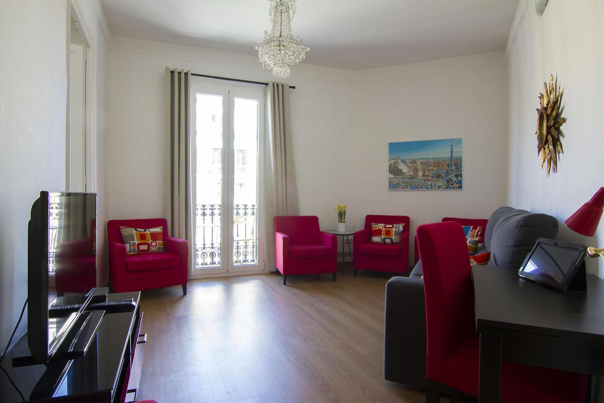 Stay Together Barcelona Apartments Exterior photo