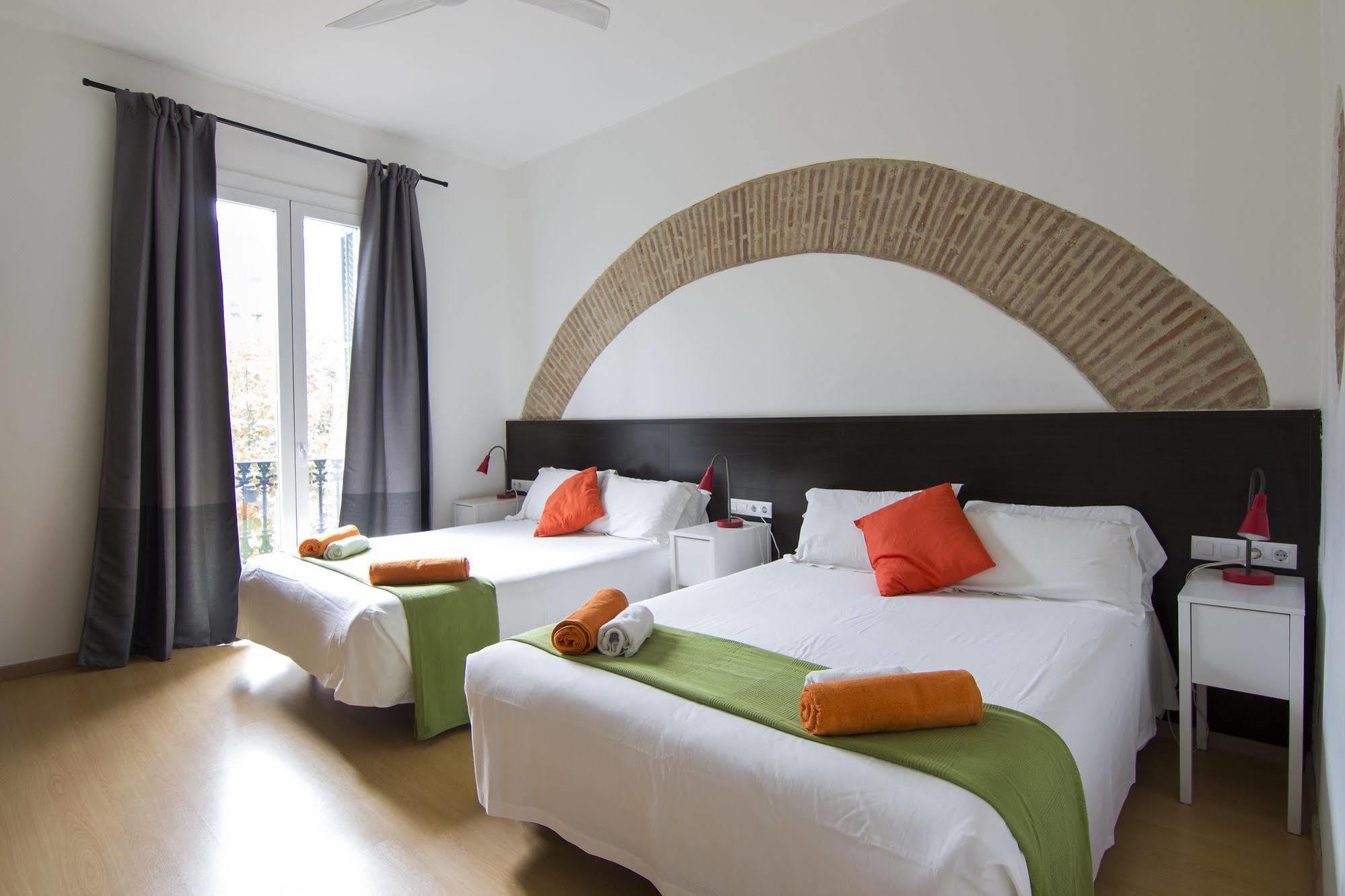 Stay Together Barcelona Apartments Exterior photo